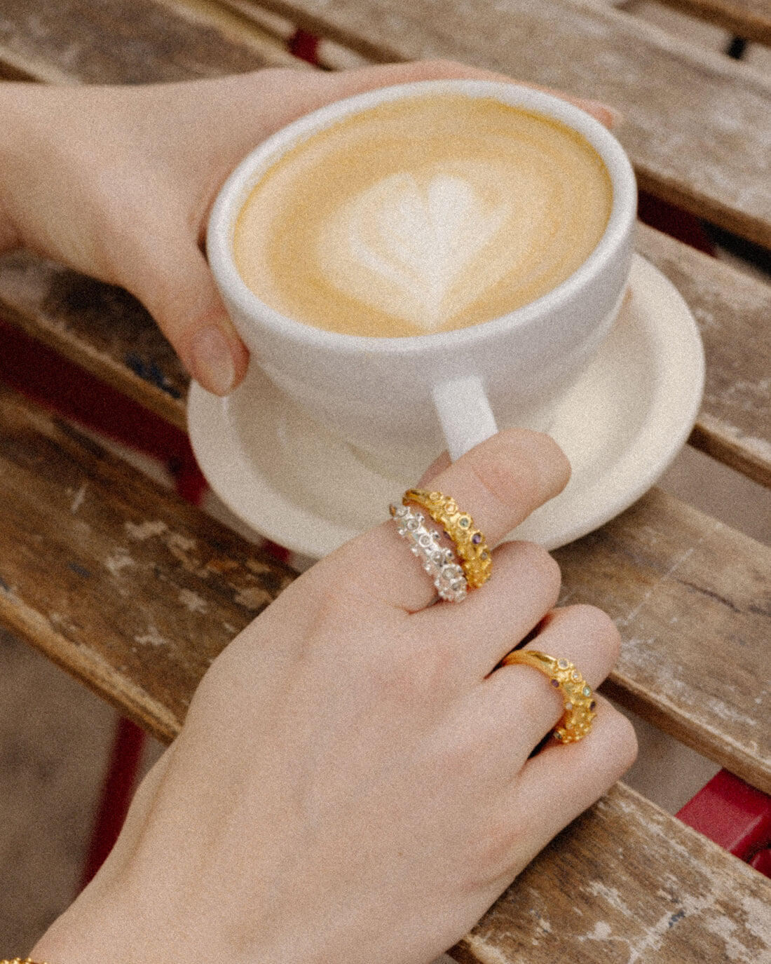 Anillo Cora